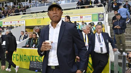 L'entraîneur du FC Nantes Antoine Kombouaré à Nantes (Loire-Atlantique) lors du match contre Rennes pour le compte de la 36e journée de Ligue 1, le 11 mai 2022 (THOMAS BR?GARDIS / OUEST-FRANCE / MAXPPP)