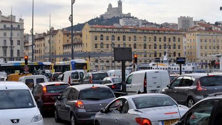 &nbsp; (Marseille est la 24e ville la plus embouteillée du monde (ici le Vieux-Port) © Maxppp)