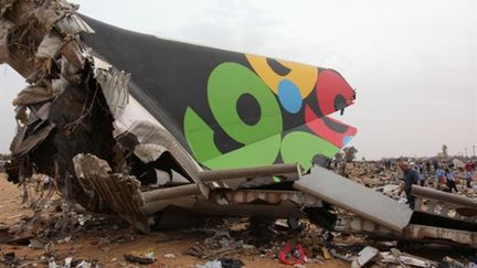 Un Airbus A330 de la compagnie libyenne Al Afriqiyah s'est écrasé à Tripoli (12 mai 2010) (AFP/MAHMUD TURKIA a)