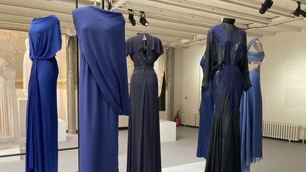 Exposition "Alaïa/Grès, au-delà de la mode" à la Fondation Alaïa. (CORINNE JEAMMET)