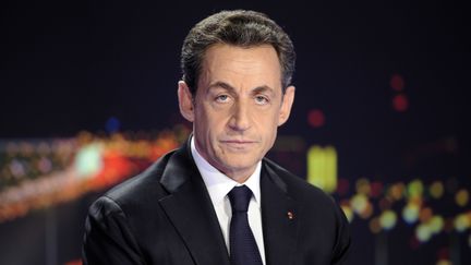 L'ancien pr&eacute;sident Nicolas Sarkozy sur le plateau de TF1, le 15 f&eacute;vrier 2012. (LIONEL BONAVENTURE / POOL)