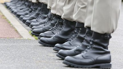 &nbsp; (Quatre haut-gradés de l'armée française mettent leur démission dans la bamance © Maxppp)