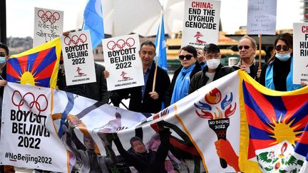 En juin 2021, des militants pour les droits de l'homme avaient déjà manifesté contre l'organisation des Jeux olympiques d'hiver à Pékin en 2022. (SAEED KHAN / AFP)