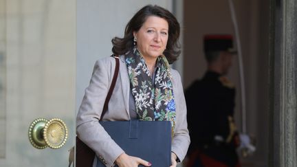 La ministre de la Santé Agnès Buzyn&nbsp;à la sortie de l'Elysée, mercredi 2 octobre 2019, à Paris. (LUDOVIC MARIN / AFP)