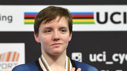 La cycliste américaine Kelly Catlin, lors des championnats du monde à&nbsp;Apeldoorn (Pays-Bas), le 3 mars 2018. (EMMANUEL DUNAND / AFP)