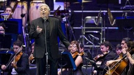 Placido Domingo sur la scène de Tlaxcala (Mexique) le 25 novembre 2011
 (ANGEL DELGADO - CLASOS.COM / CLASOS.COM)