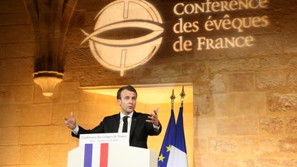 Religion : polémique sur la laïcité après le discours d'Emmanuel Macron