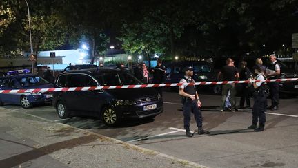 Des policiers devant la Grande Mosquée de Colmar (Haut-Rhin), le 21 septembre 2019. (MAXPPP)