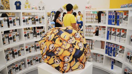 Des produits d&eacute;riv&eacute;s des "Minions" le 13 juillet 2015 &agrave; Shanghai (Chine). (MAXPPP)