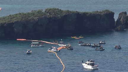 Les côtes de Nago, au large d'Okinawa, où devait s'installer la base américaine, le 29 octobre 2015.
 (Masanori Inagaki / Yomiuri / The Yomiuri Shimbun)