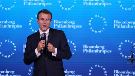 Emmanuel Macron parle&nbsp;lors de la seconde édition du "One Planet Summit", le 26 septembre 2018, à New York. (LUDOVIC MARIN / AFP)