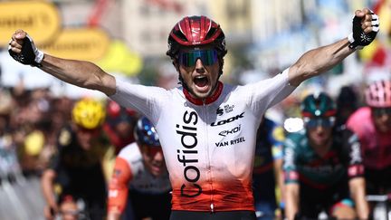 Victor Lafay (Cofidis) lors de la deuxième étape du Tour de France, le 2 juillet 2023. (ANNE-CHRISTINE POUJOULAT / AFP)