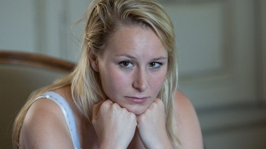 VIDEO FN Marion Maréchal Le Pen contre l humiliation infligée à son grand père