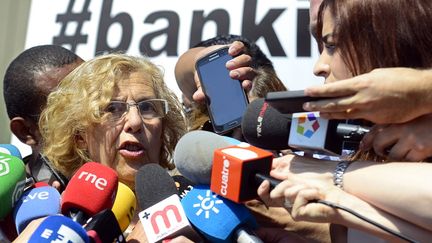 Manuela Carmena, candidate du mouvement Ahora Madrid &agrave; la mairie,&nbsp;donne une conf&eacute;rence de presse, &agrave; Madrid (Espagne), le 3 juin 2015. (GERARD JULIEN / AFP)