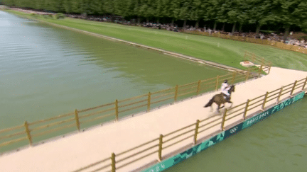 Paris 2024 : la belle journée des Bleus en équitation