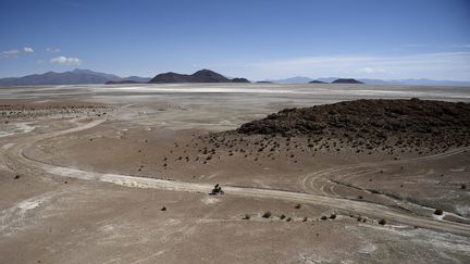 L'accident a eu lieu&nbsp; lors de la spéciale de la 7e étape du Dakar entre Uyuni (Bolivie), et Salta (Argentine), samedi 8 janvier 2016. (FRANCK FIFE / AFP)