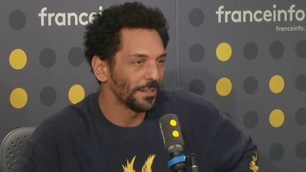 Tomer Sisley, acteur de la série "Balthazar" sur TF1, invité de franceinfo le 21 novembre 2019 (RADIO FRANCE)