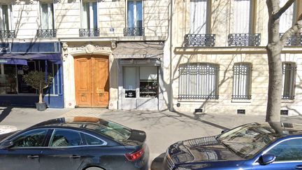 La bijouterie dans laquelle un vol a main armée a eu lieu, mardi 5 octobre 2021 à Paris. (GOOGLE MAPS)