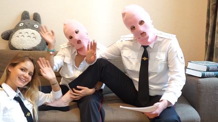 Les Pussy Riot revendiquent leur intrustion durant la finale de Coupe du Monde.
 (Saisie écran YouTube Wearepussyriot)