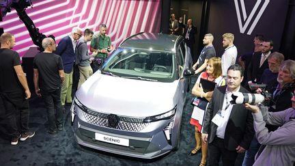 Un nouveau modèle électrique de Renault Scenic présenté au salon automobile de Munich, le 4 septembre 2023. (UWE LEIN / DPA / AFP)