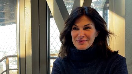 Héléna Noguerra, invitée de Thierry Marx à Madame Brasserie, son restaurant au premier étage de la tour Eiffel. (FRANCEINFO / RADIO FRANCE)