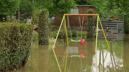 Crues : des inondations exceptionnelles en Moselle, les habitants constatent les dégâts