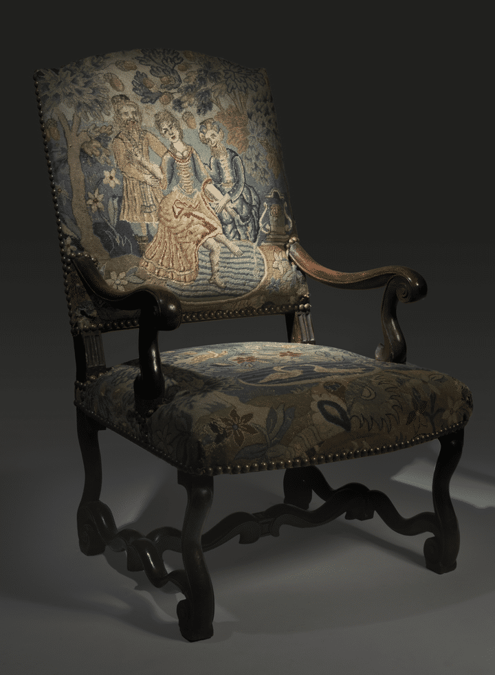 Le fauteuil du Marquis restera vide encore quelque temps. Estimé entre 40 000 et 50 000 euros, il n'a pas trouvé preneur. 
 (hôtel Drouot )