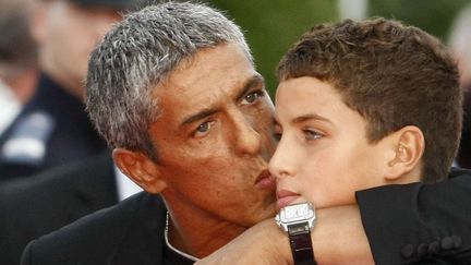 L'acteur Samy Naceri et son fils Julian, lors du festival du film am&eacute;ricain de&nbsp;Deauville (Calvados), le 10 septembre 2008. (MICHEL SPINGLER / AP / SIPA)