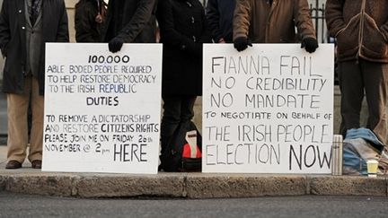 Le 26 novembre à Dublin : des opposants au Premier ministre irlandais réclament des élections urgentes. (AFP)