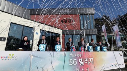 Inauguration du village olympique 5G à&nbsp;Pyeongchang (Corée du Sud), le 20 décembre 2017. (MAXPPP)