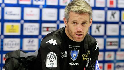 Mickaël Landreau est revenu sur sa "superbe soirée" contre Evian (2-0). (PASCAL POCHARD CASABIANCA / AFP)