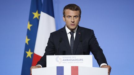 Emmanuel Macron, le 29 août 2017 à Paris. (YOAN VALAT / AFP)