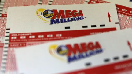 Le jackpot record du Mega Millions atteint 1,6 milliars de dollars. (AFP / MIKE SEGAR)