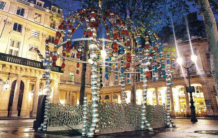 La sortie féérique du métro Palais Royal signée Othoniel.
 (Othoniel.fr)