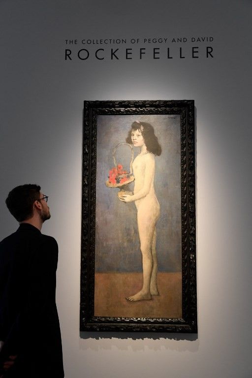 "Fillette à la corbeille fleurie", Pablo Picasso, 1905
 (BERTRAND GUAY / AFP)