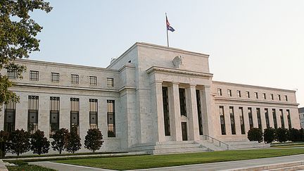 Le bâtiment Marriner S. Eccles de la réserve fédérale, dans la banlieue de Washington. (KAREN BLEIER / AFP)