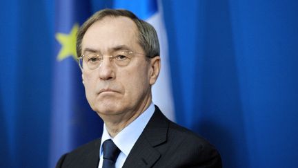 Claude Gu&eacute;ant, alors ministre de l'Int&eacute;rieur, le 2 d&eacute;cembre 2011 &agrave; Paris. (BERTRAND GUAY / AFP)