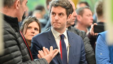 Le premier ministre Gabriel Attal en visite au Salon de l'agriculture, le 27 février 2024. (HENRIQUE CAMPOS / HANS LUCAS via AFP)