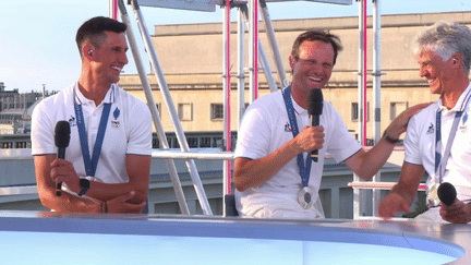 Nicolas Touzaint, Karim Florent Laghouag et Stéphane Landois ont tous trois obtenu la médaille d'argent au concours complet par équipes en équitation aux JO, lundi 29 juillet. Ils ont raconté les détails de leur victoire sur le plateau du 20 Heures.