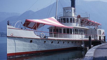 Le France, amarré à Annecy en 1964
 (Jean-Henri Manara / Wikimedia Commons )