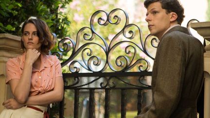 Kristen Stewart et Jesse Eisenberg dans "Café Society"
