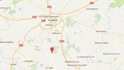 Les voleurs se sont rendus auprès de la gendarmerie de&nbsp;Pontvallain (Sarthe), le 26 septembre 2016. (GOOGLE MAPS)