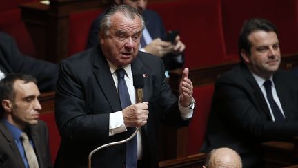 Alain Marsaud, alors député Les Républicains, lors des questions au gouvernement à l'Assemblée nationale, le 17 février 2016. (THOMAS SAMSON / AFP)