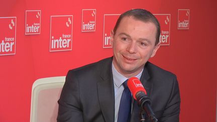 Olivier Dussopt, ministre du Travail, du Plein emploi et de l'Insertion, invité de France inter mercredi 15 février. (FRANCE INTER/RADIOFRANCE)