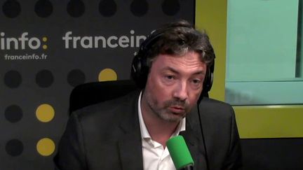 Arnaud Leroy, membre du conseil d'administration de La République en marche,&nbsp;est l'invité de "L'Interview J-1" du lundi 25 septembre 2017. (FRANCEINFO)