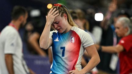 Chloé Jacquet after the defeat of the French rugby sevens team against Canada, July 29, 2024. (CARL DE SOUZA / AFP)