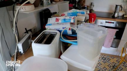 Comment vous plasser du plastique dans votre cuisine (ENVOYÉ SPÉCIAL  / FRANCE 2)