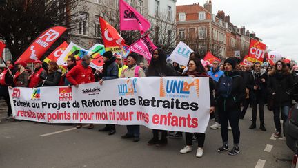 Le projet de réforme des retraites a provoqué de nombreuses manifestations et un long mouvement de grève en France. Ici le 20 février 2020 à Lille (Nord) (FRANCOIS CORTADE / FRANCE BLEU NORD / RADIO FRANCE)