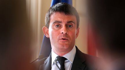 Le ministre de l'Int&eacute;rieur, Manuel Valls, &agrave; Reims, le 17 d&eacute;cembre 2013. (FRANCOIS NASCIMBENI / AFP)