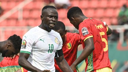 Sadio Mané lors du match du Sénégal face la Guinée, le 14 janvier 2022 en Coupe d'Afrique des Nations. (PIUS UTOMI EKPEI / AFP)